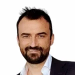 Vincenzo e Monkey driver, hanno guidato la digital market research con Camillo Bomba.